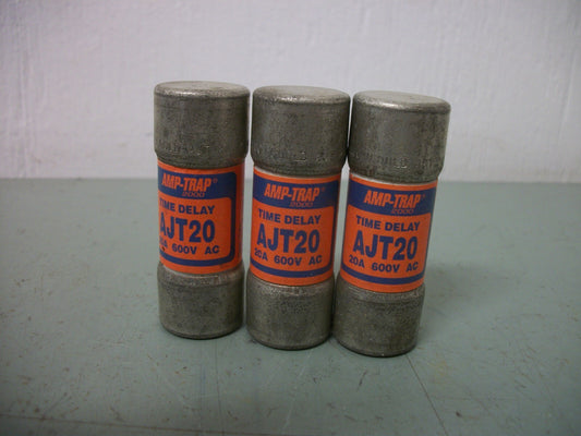 GOULD SHAWMUT LOT OF 3 AMP-TRAP 2000 FUSES AJT20 20AMP 600VOLT