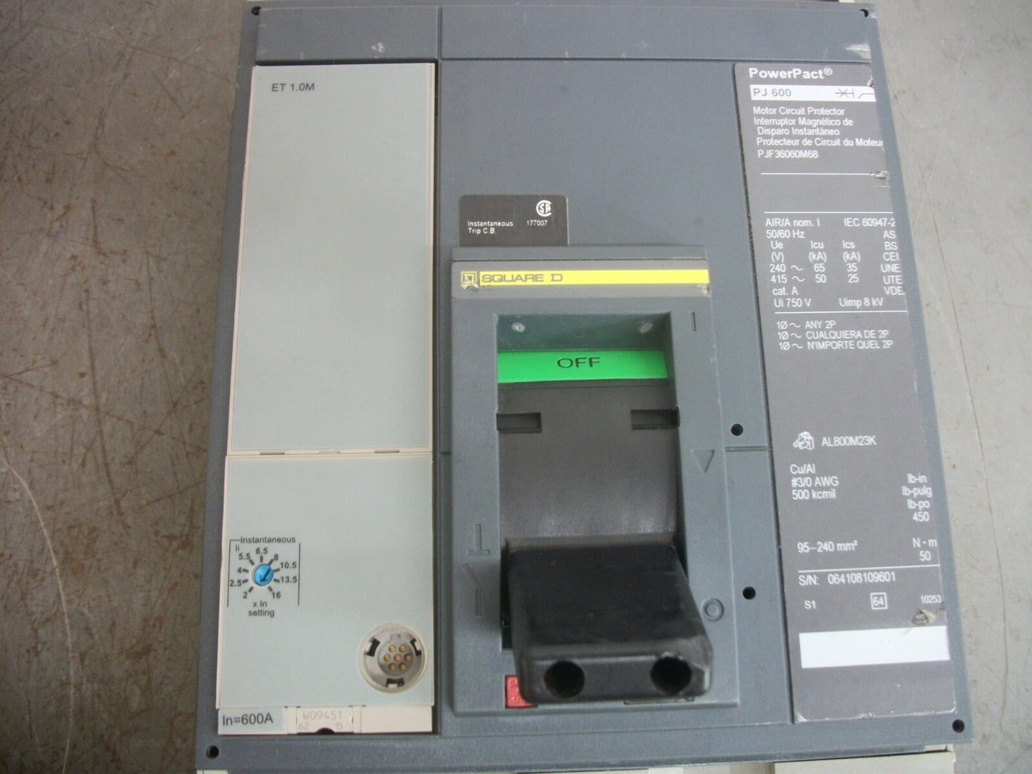 SQUARE D POWERPACT PJ CIRCUIT BREAKER PJF36060M68 600AMP 600VOLT 3POLE NOB