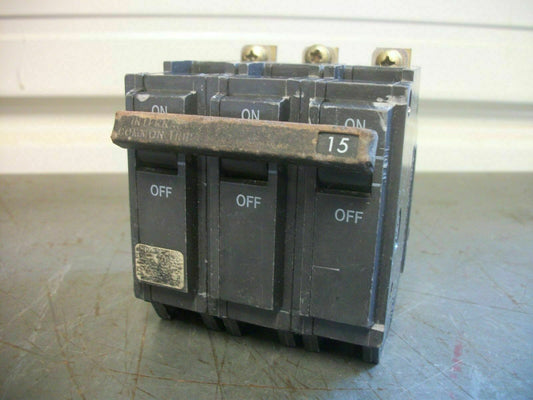 GE THQB CIRCUIT BREAKER THQB32015 15AMP 240VOLT 3POLE OLD