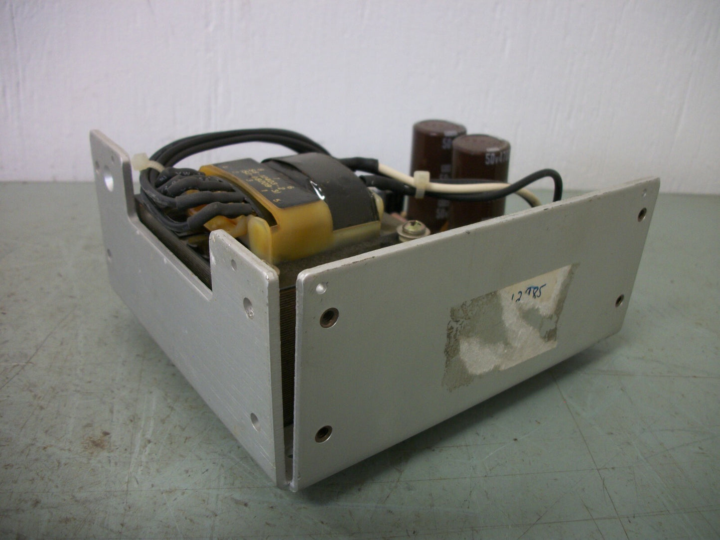 SOLA REGULATED POWER SUPPLY SLS-24-024T 24VDC 2.4AMP