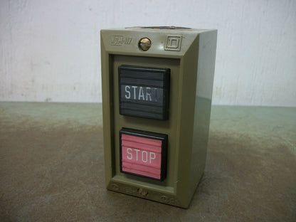 SQUARE D START-STOP MOMENTARY PUSHBUTTON STATION 9001BG201