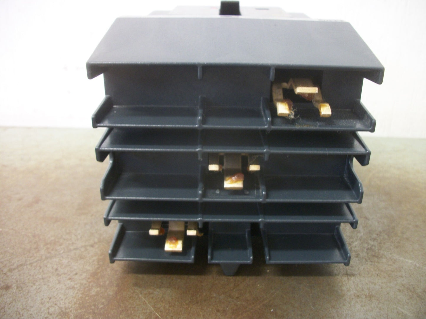 SQUARE D POWERPACT I-LINE BD CIRCUIT BREAKER BDA36050 50AMP 600VOLT 3POLE