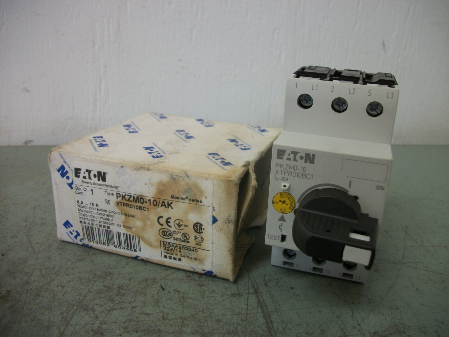 CUTLER-HAMMER MOTOR PROTECTION CIRCUIT BREAKER PKZM0-10/AK 6.3-10AMP NIB