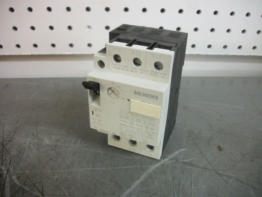 SIEMENS MOTOR PROTECTOR CIRCUIT BREAKER 3VU1300-1MJ00 2.4-4AMP