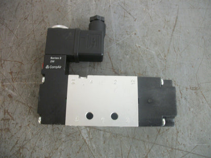 PARKER COMPAIR 1/4 SOLENOID SPRING VALVE 8MM501.K32 115VOLT 4WATT NEW