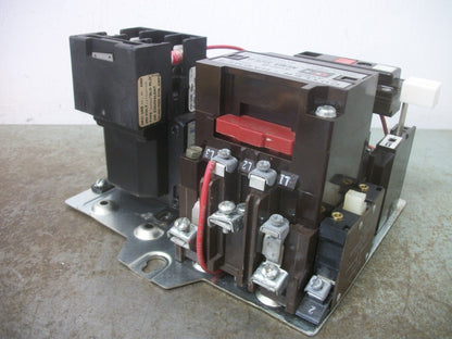 CUTLER-HAMMER SIZE 0 MOTOR STARTER A10BN0 A10BGA0 120VCOIL 3PH 600V 5HP