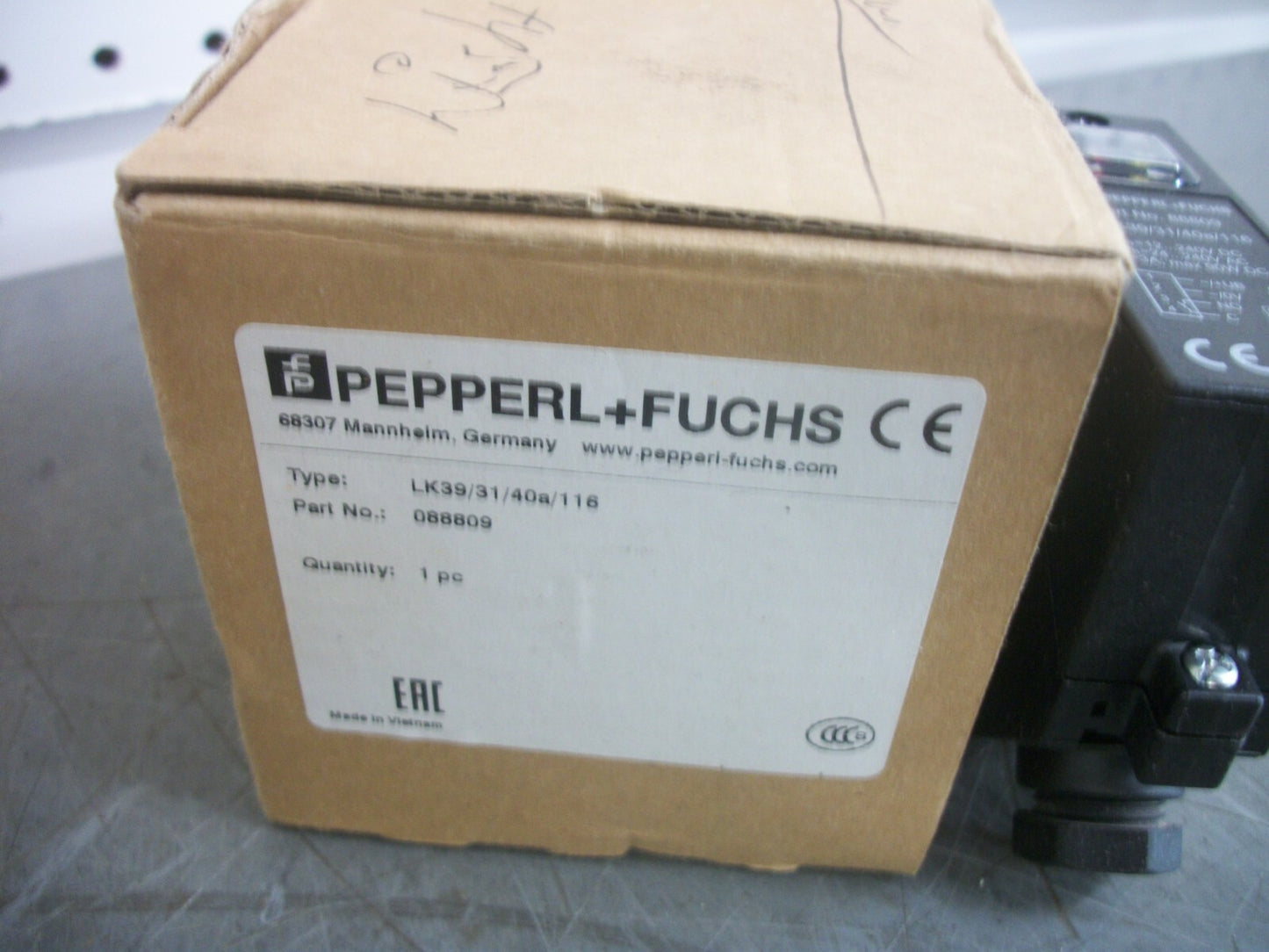 PEPPERL + FUCHS 088809 PHOTOELECTRIC SWITCH LK39/31/40A/116 NIB