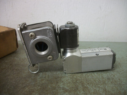 VERSA 4-WAY SOLENOID VALVE KSG-4312-K30-6K-JB1-3T-C-120V60 50-175PSI 7WATT NIB