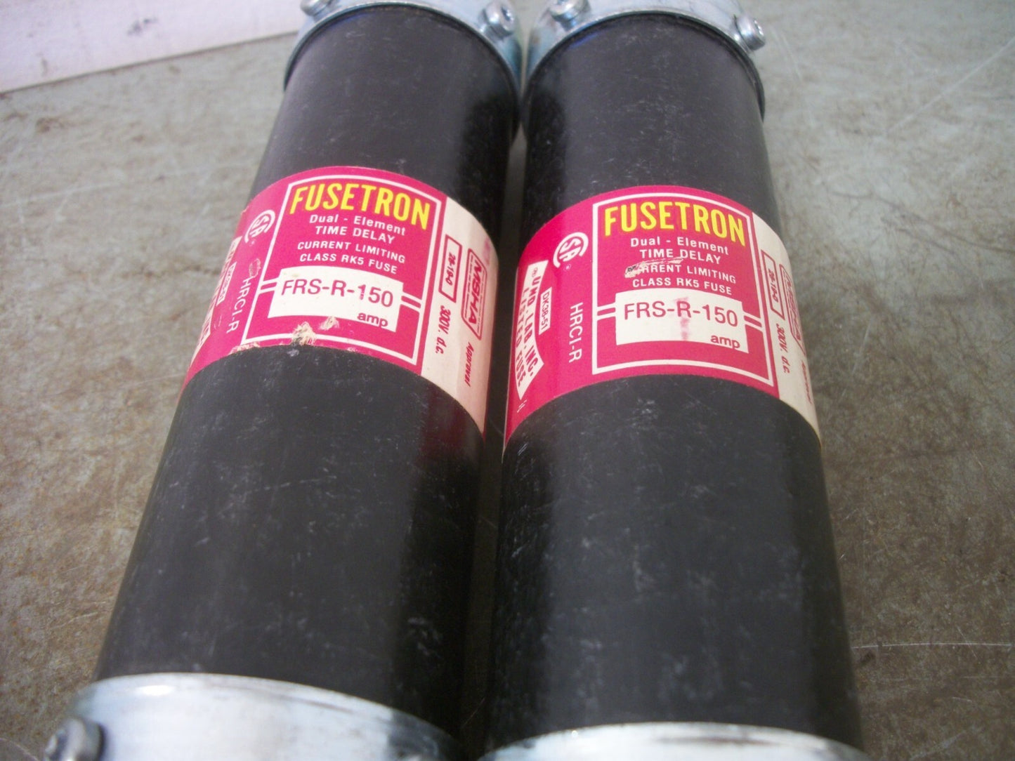 BUSSMANN LOT OF 2 FUSETRON FUSES FRS-R-150 150AMP 600VOLT