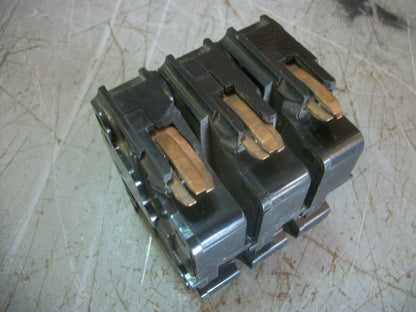 FEDERAL PACIFIC NA CIRCUIT BREAKER NA340 40AMP 240VOLT 3POLE CHIPPED