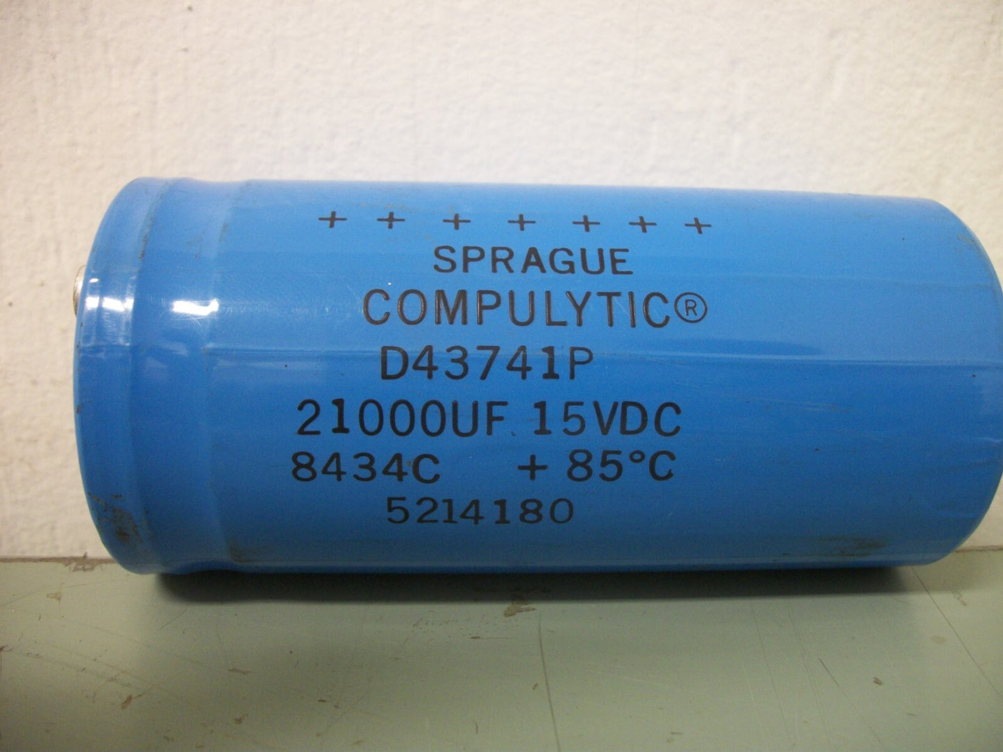 SPRAGUE D43741P 21,000uF CAPACITOR 8434C 15VDC