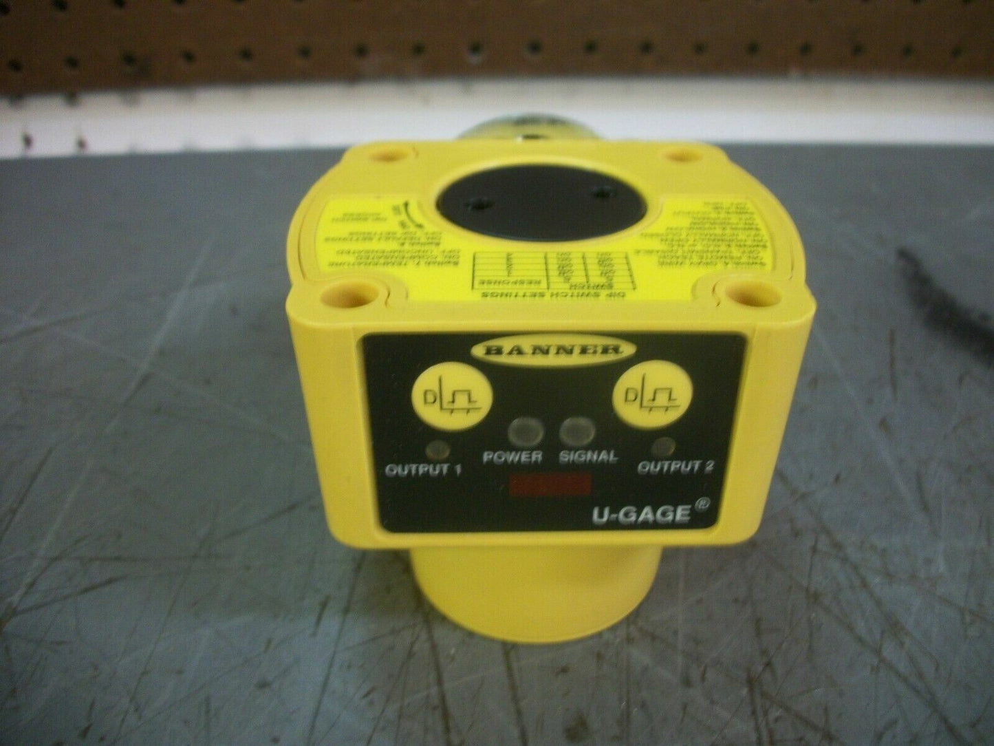 BANNER U-GAGE CHEMICAL RESISTANT ULTRASONIC SENSOR QT50UDBQ