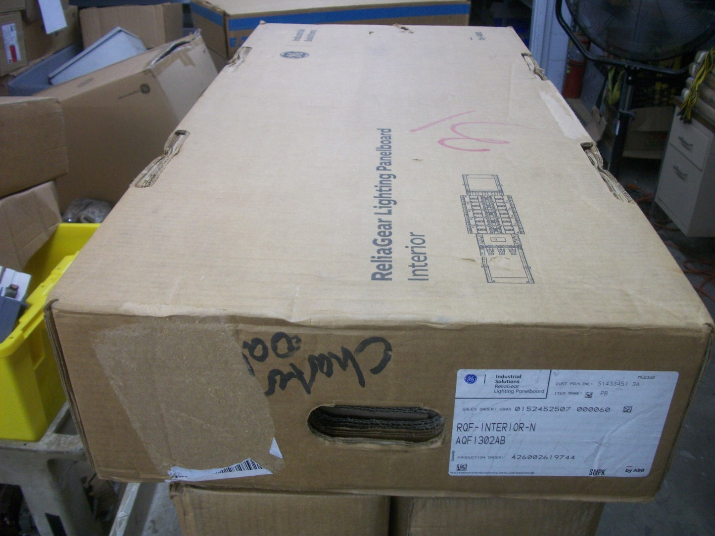 GE RELIAGEAR PANELBOARD INTERIOR AQF1302AB 225A 120/240V 1PH 200A MAIN NIB