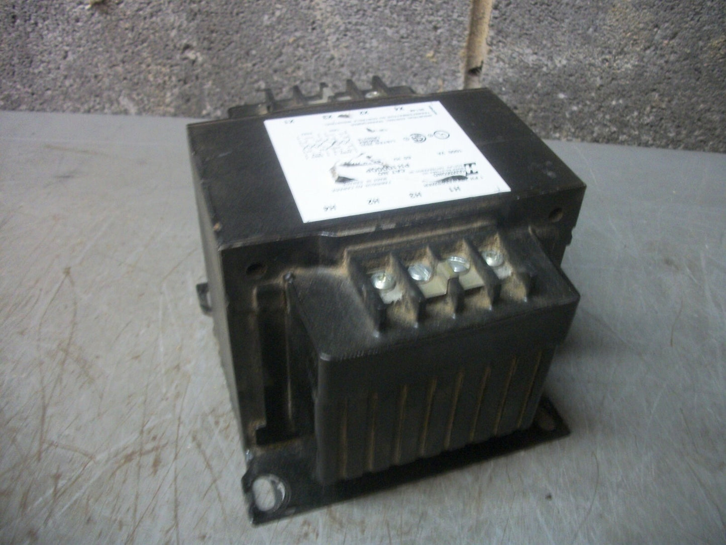 HAMMOND 1000VA 1PH TRANSFORMER HV 240X480 LV 120/240