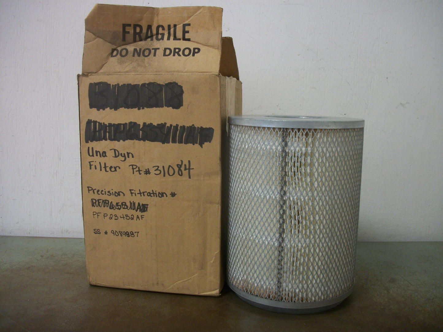 UNADYN ELEMENT FILTER 31084 NIB