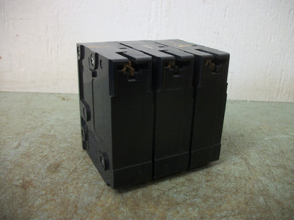 BRYANT BR CIRCUIT BREAKER BR3100 100AMP 240VOLT 3POLE