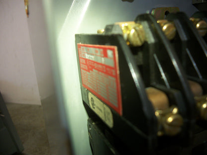 SQUARE D ENCL 30AMP 12POLE LIGHTING CONTACTOR 8903LX01200 120VCOIL