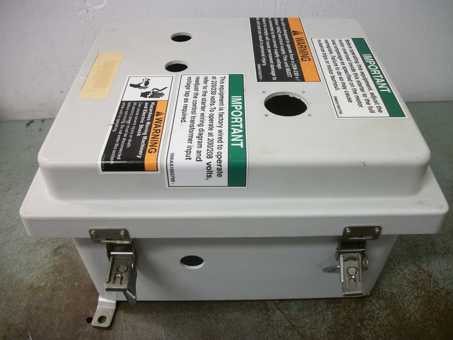 ALLIED 12 X 10 X 6 NON-METALLIC ENCLOSURE 1,2,3,3R,4,4X,12,13 AM1206RT