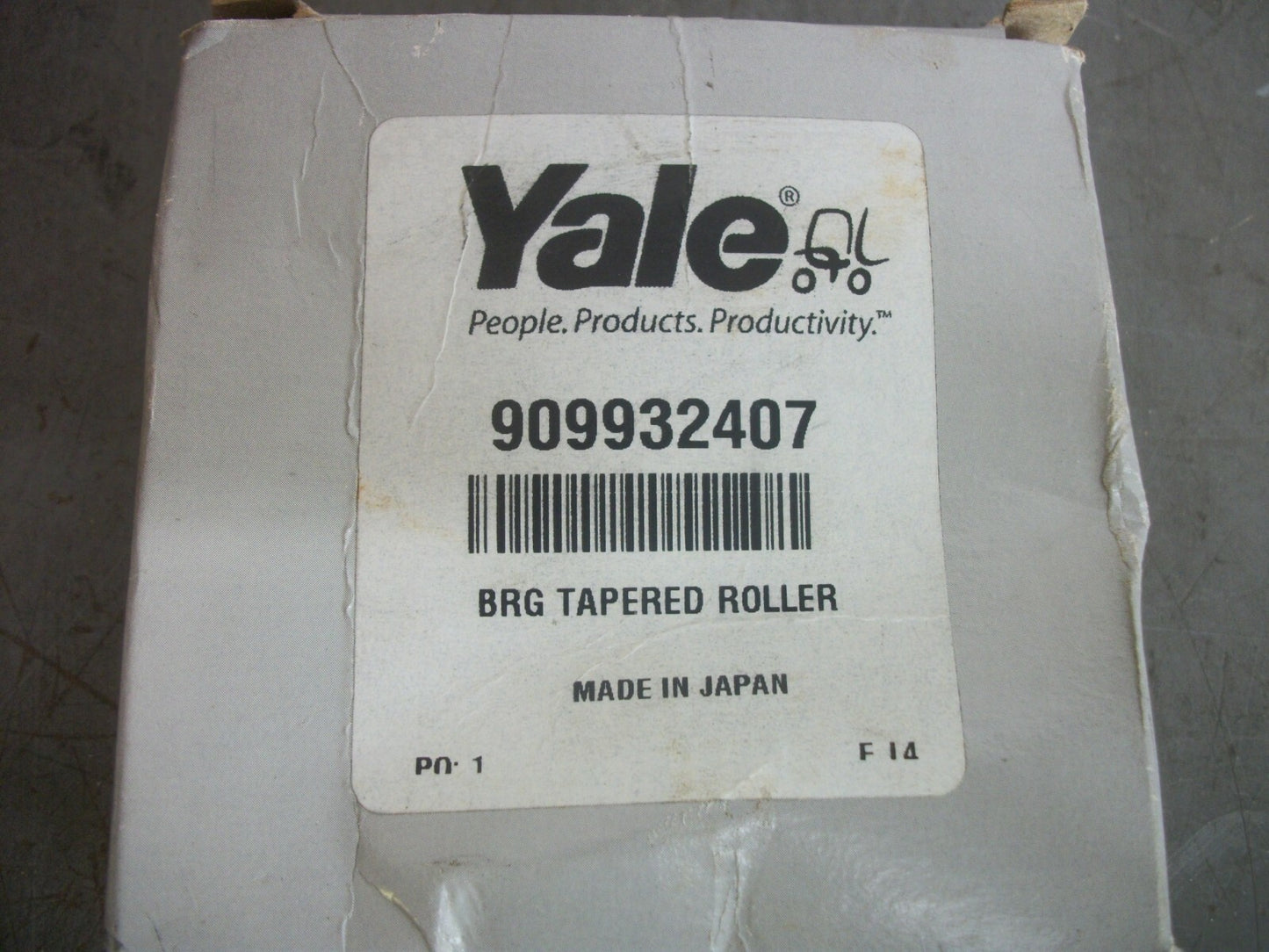 YALE TAPERED ROLLER BEARING 909932407 NIB
