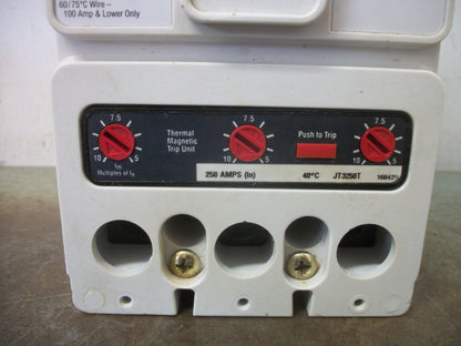 CUTLER-HAMMER JD CIRCUIT BREAKER JD3250F 250AMP 600VOLT 3POLE RED W/250A TR NOB