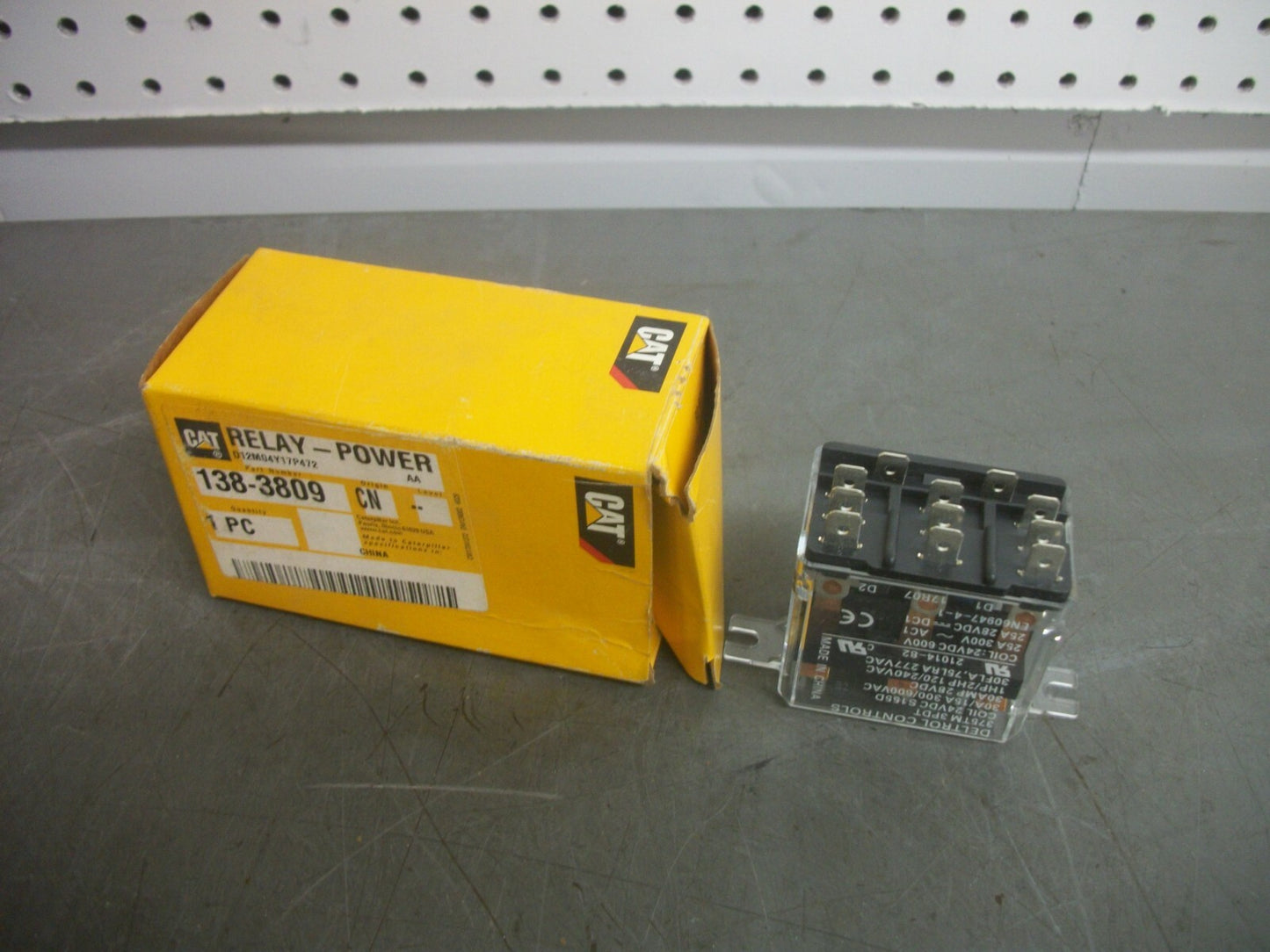 CAT POWER RELAY 138-3809 NIB