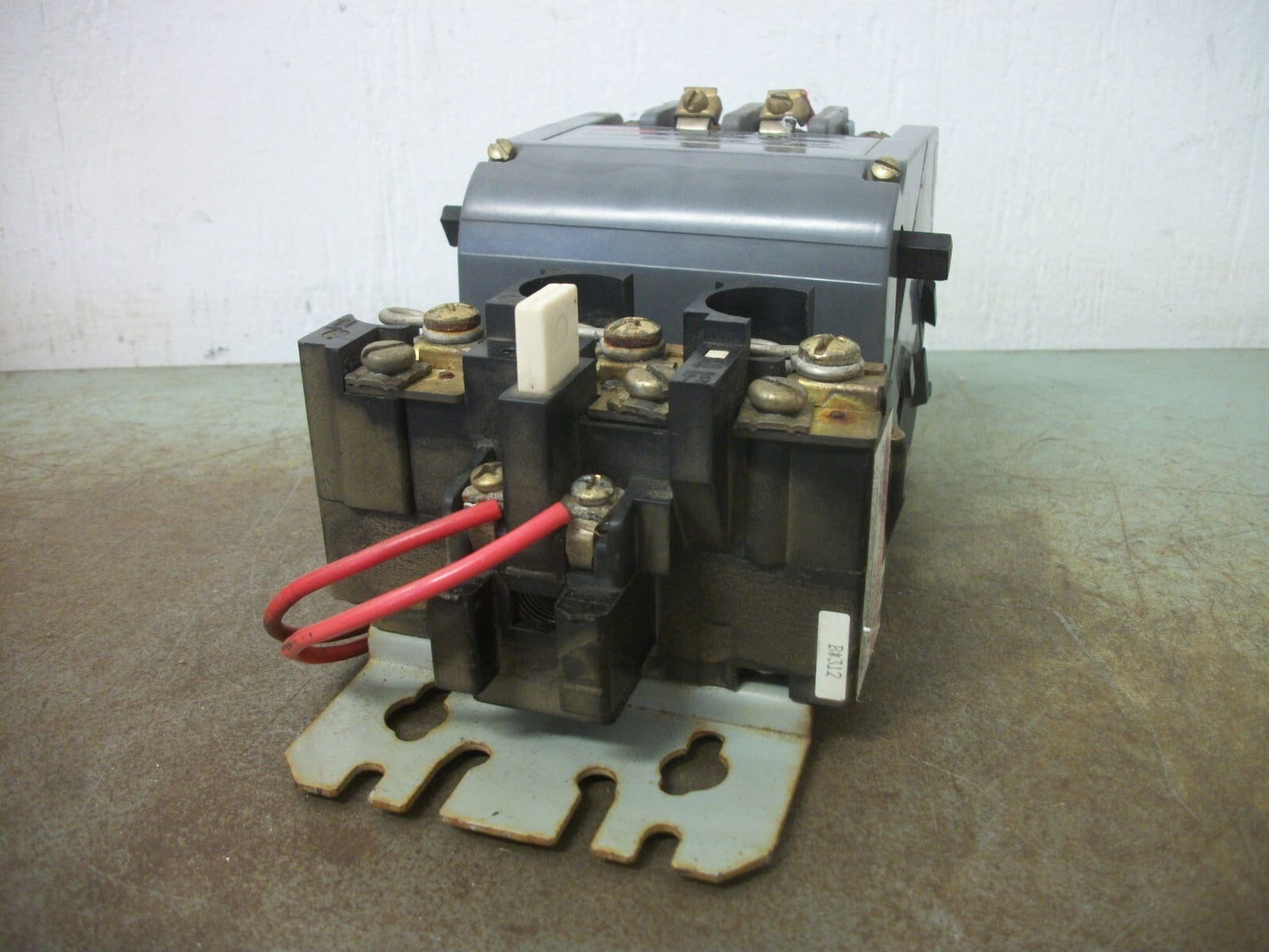 FURNAS SIZE 1 MOTOR STARTER 14DP32A* 27AMP 110-120/220-240VCOIL 3PH 600V 10HP