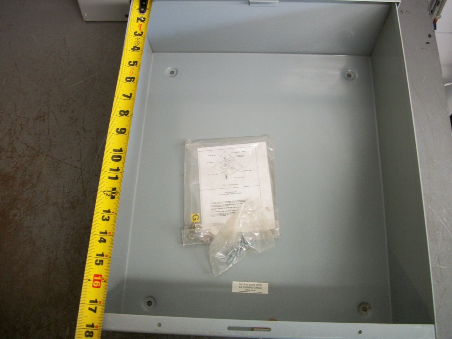 HUBBELL WIEGMANN 18X15X6 ENCLOSURE NOB