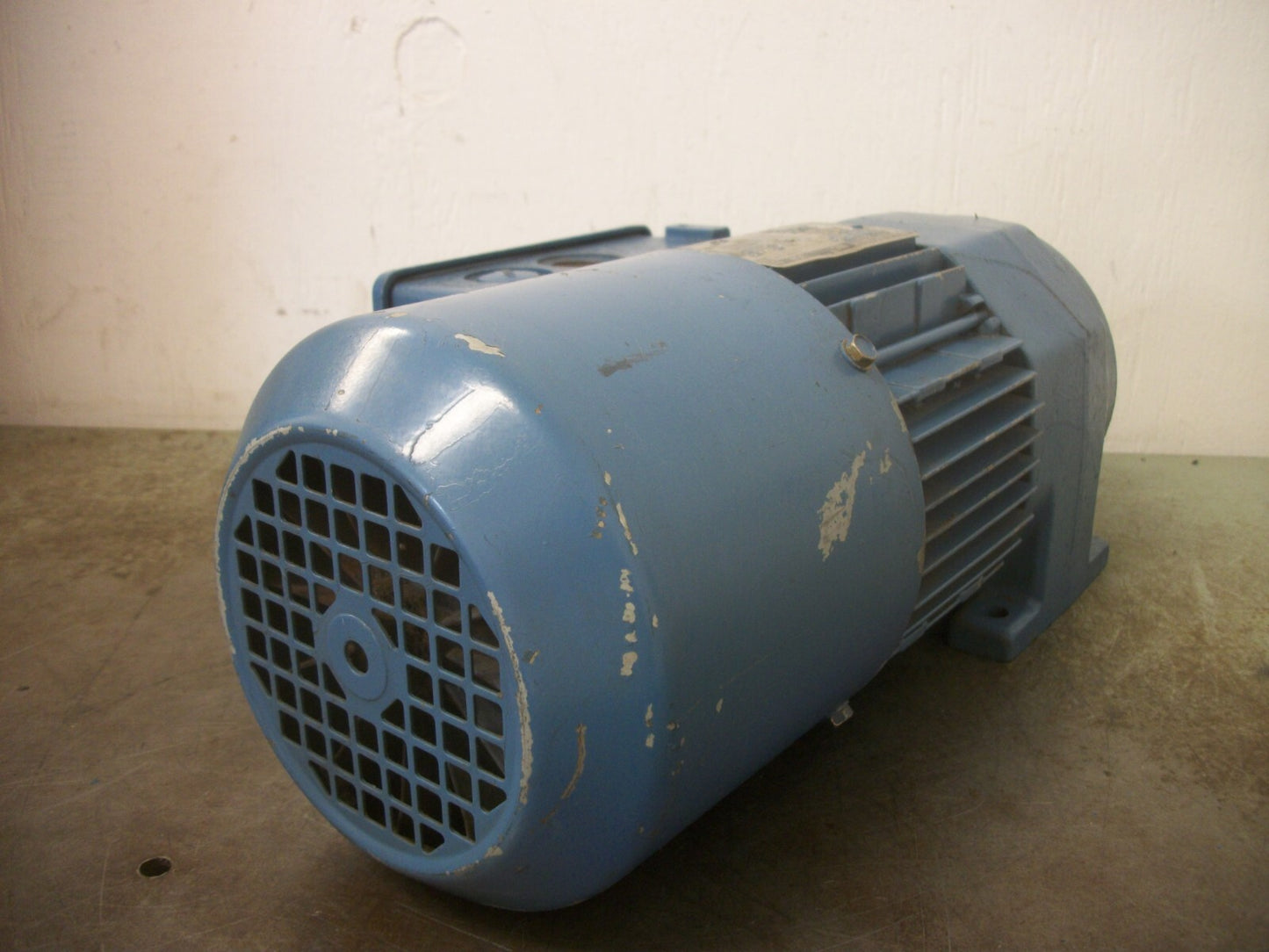 SEW-EURODRIVE .2HP TEFC AC GEAR MOTOR R32DT71X4BMHR 460VOLT 3PH 1700RPM