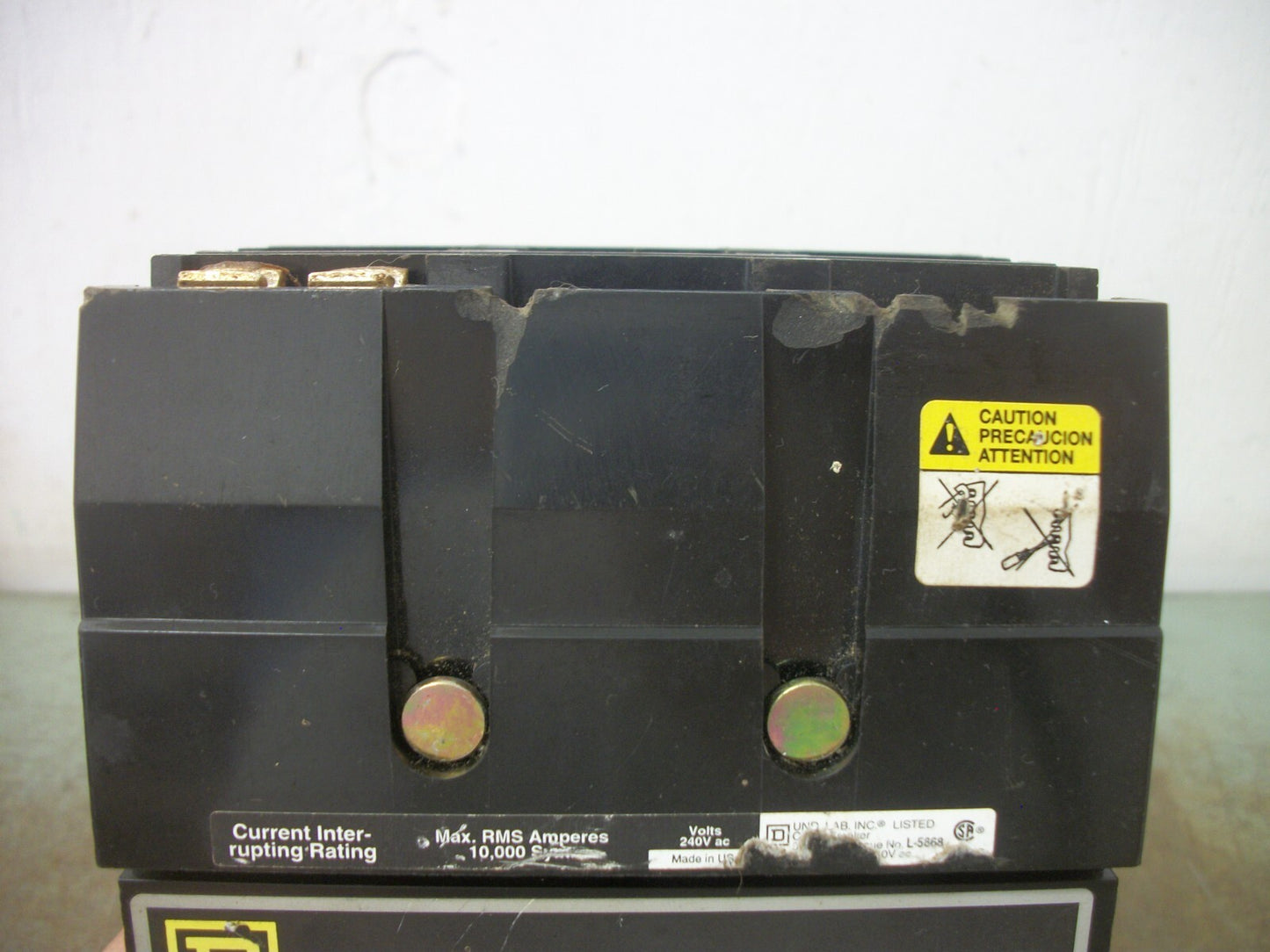 SQUARE D I-LINE Q2 CIRCUIT BREAKER Q232225H 225AMP 240VOLT 3POLE GRAY CHIPPED
