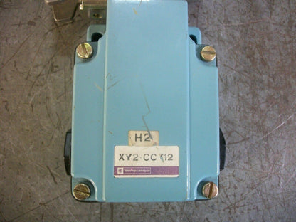 TELEMECANIQUE CABLE PULL SWITCH XY2-CC-112 NOB