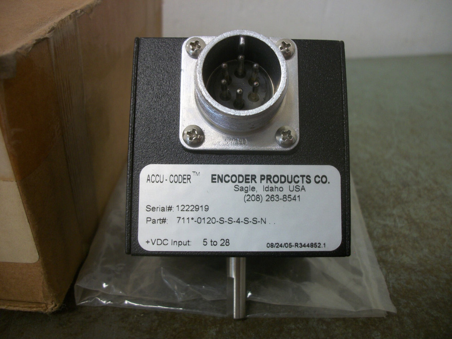 ENCODER PRODUCTS ACCU-CODER ENCODER 711*-0120-S-S-4-S-S-N NIB