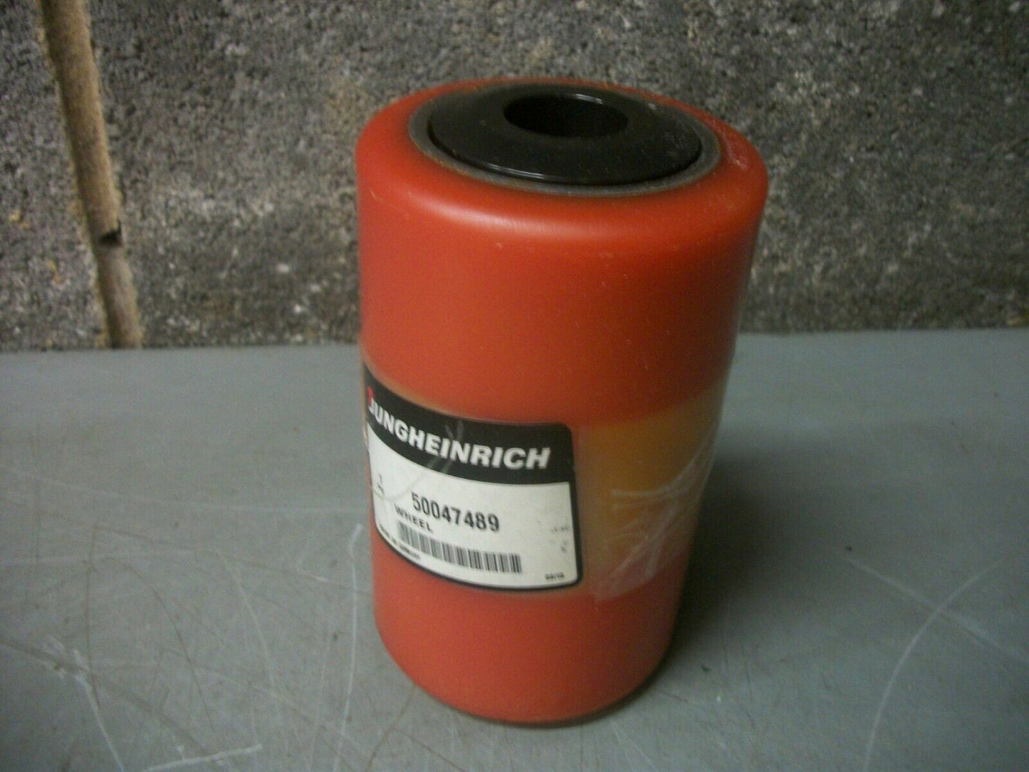 JUNGHEINRICH FORK LIFT POLY LOAD WHEEL 50047489 NOB