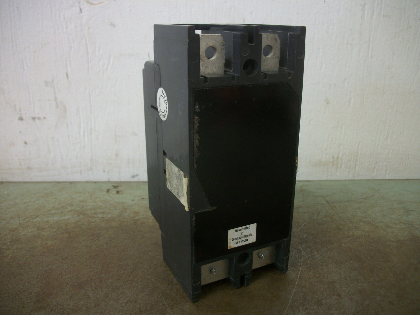 CUTLER-HAMMER CCV CIRCUIT BREAKER CCV2150X 150AMP 240VOLT 2POLE
