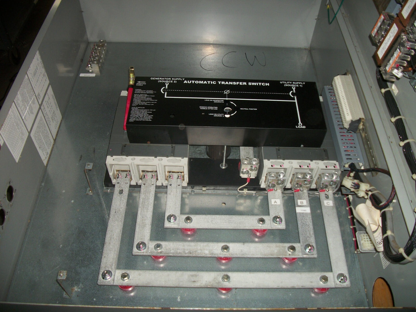 THOMSON AUTOMATIC TRANSFER SWITCH TS873A0400A1AE3AKKAA 400AMP 600VOLT 3PH