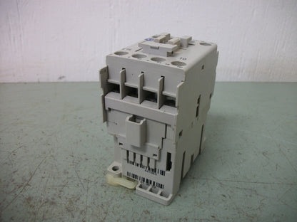 ALLEN-BRADLEY CONTACTOR 100-C16*10 30AMP 120VCOIL 3PH 600V 15HP