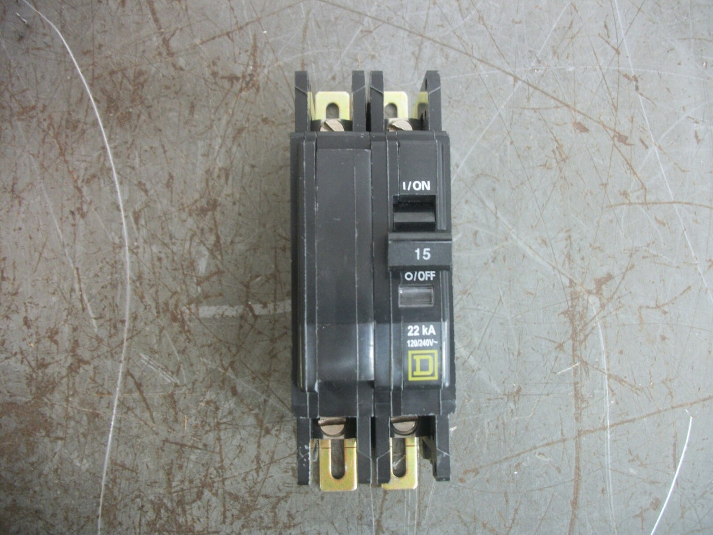 SQUARE D QOU CIRCUIT BREAKER QOU215VH 15AMP 240VOLT 2POLE 22kA NOB