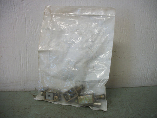 WESTINGHOUSE BAG OF 3 CIRCUIT BREAKER LUGS 624B100G02 NEW