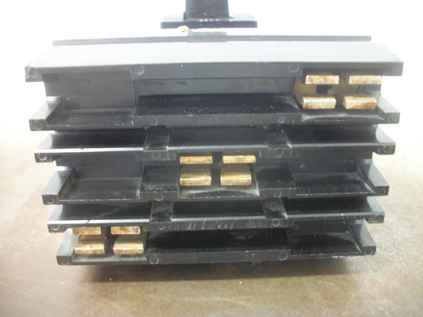 SQUARE D I-LINE LA CIRCUIT BREAKER LA36350 350AMP 600VOLT 3POLE BLACK