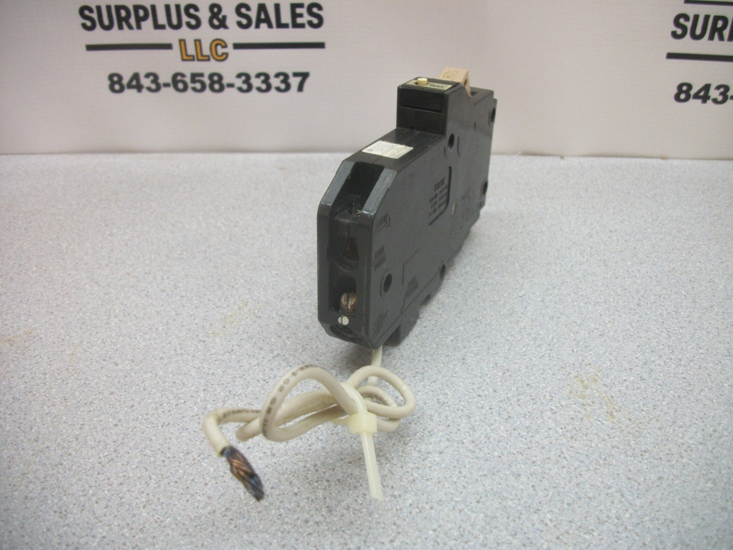 CUTLER-HAMMER GFCI CH CIRCUIT BREAKER CH120GF 20AMP 120VOLT 1POLE