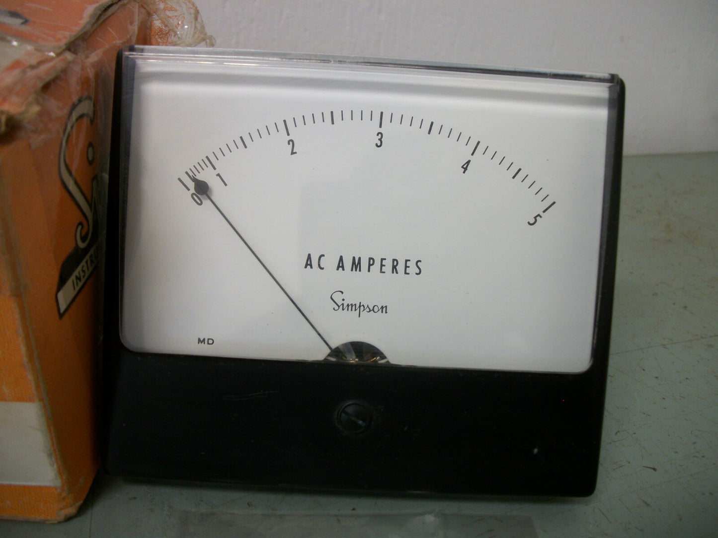 SIMPSON MODEL 1359 AC AMMETER PANEL METER 3300 0-5AMP 3300 NIB