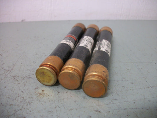 BUSSMANN LOT OF 3 FUSETRON FUSES FRS-R-2 2AMP 600VOLT