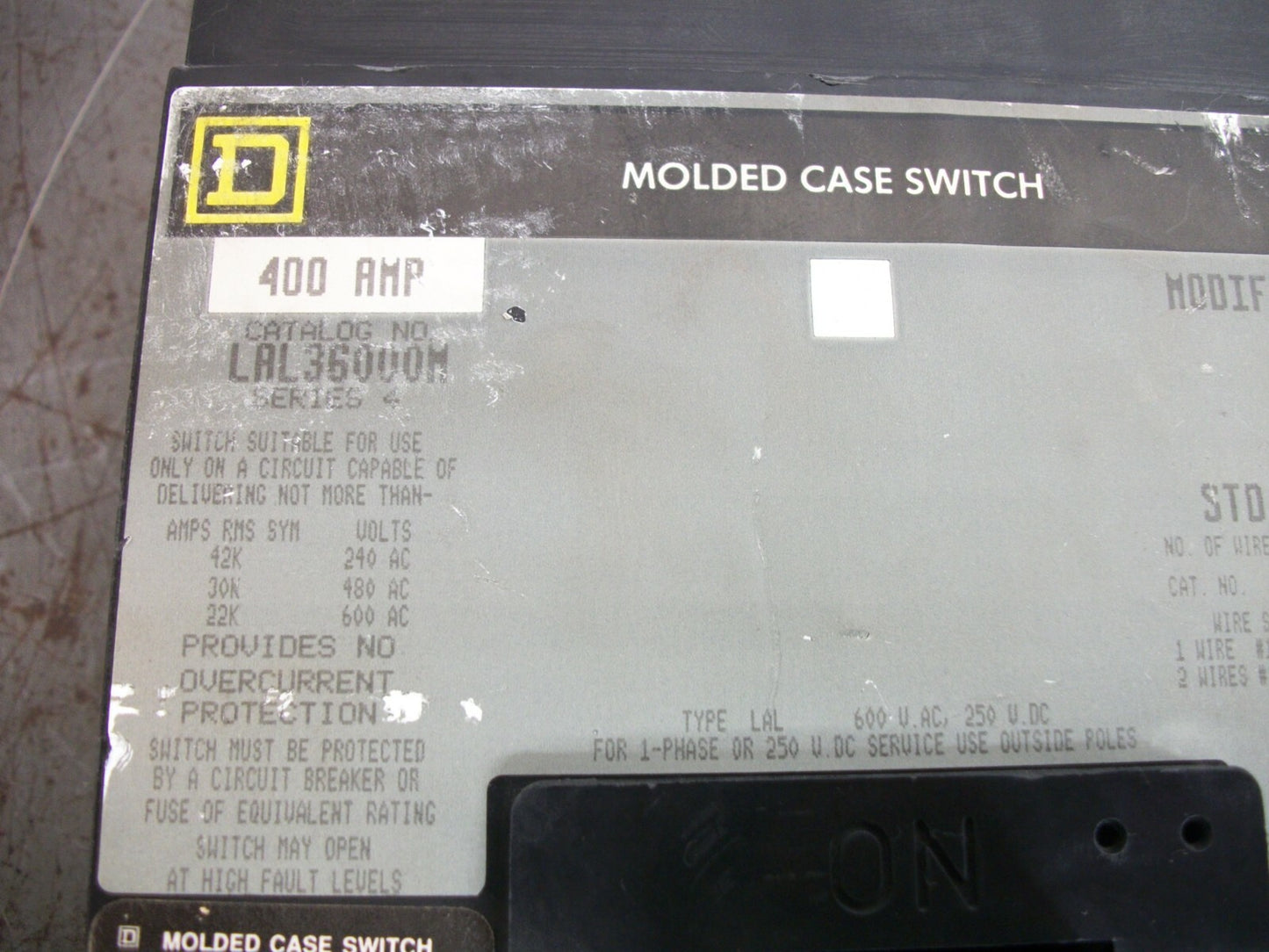 SQUARE D LAL CIRCUIT BREAKER LAL36000M 400AMP 600VOLT 3POLE W/SHUNT & AUX