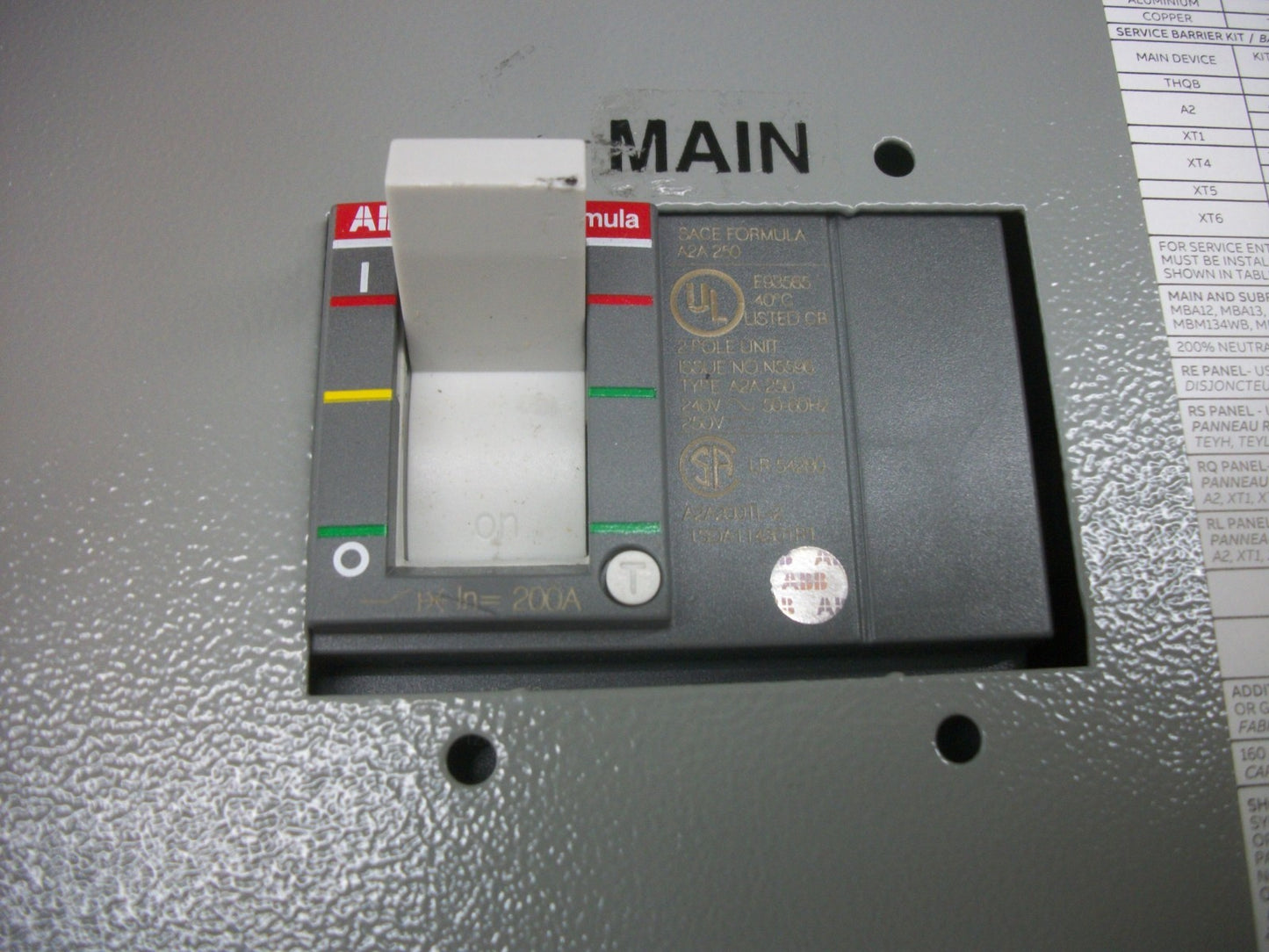 GE RELIAGEAR PANELBOARD INTERIOR AQF1242AB 225A 120/240V 1PH 200A MAIN NIB