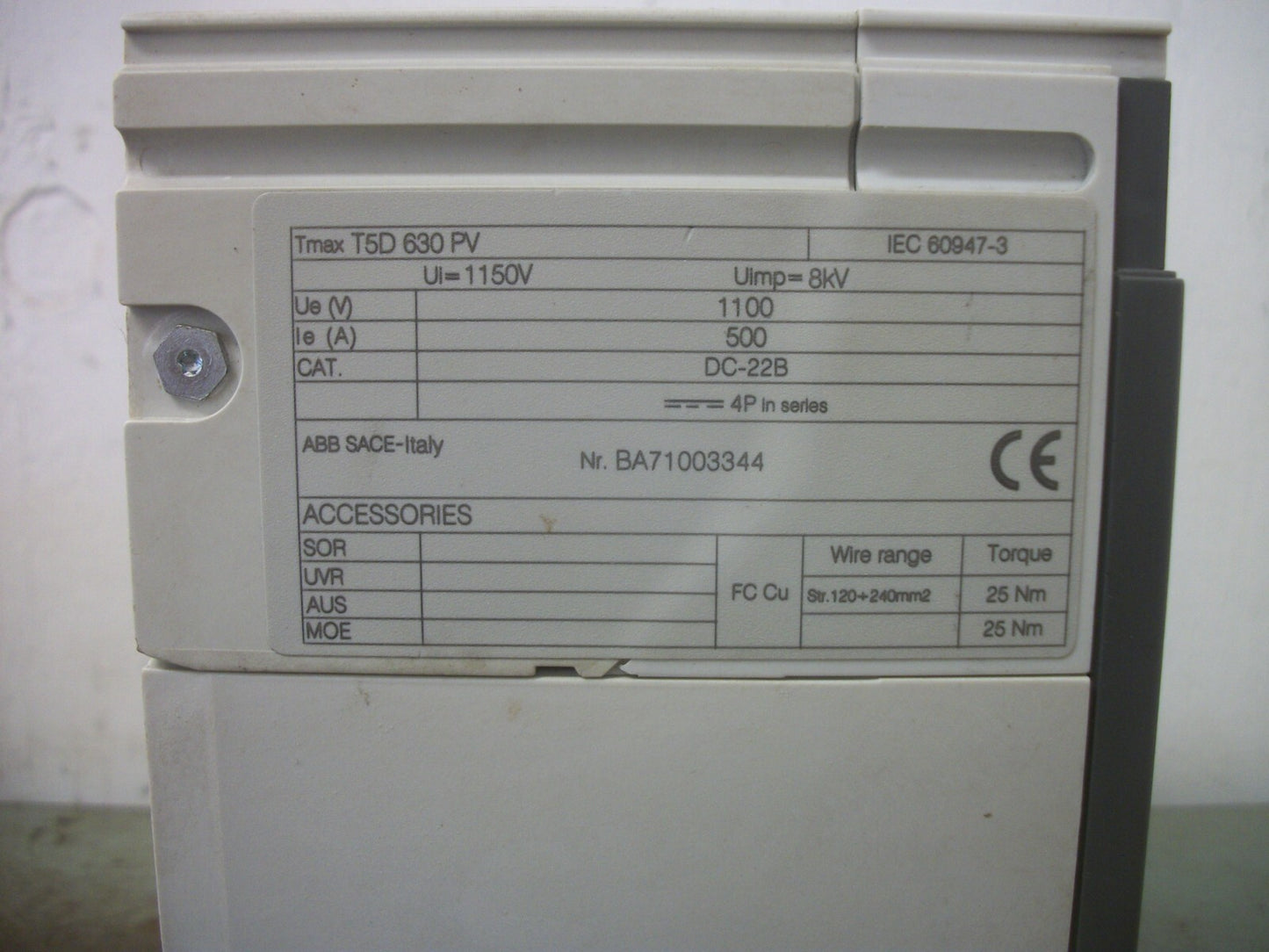 ABB SACE TMAX CIRCUIT BREAKER T5D630PV 500AMP 1100VOLT 4POLE