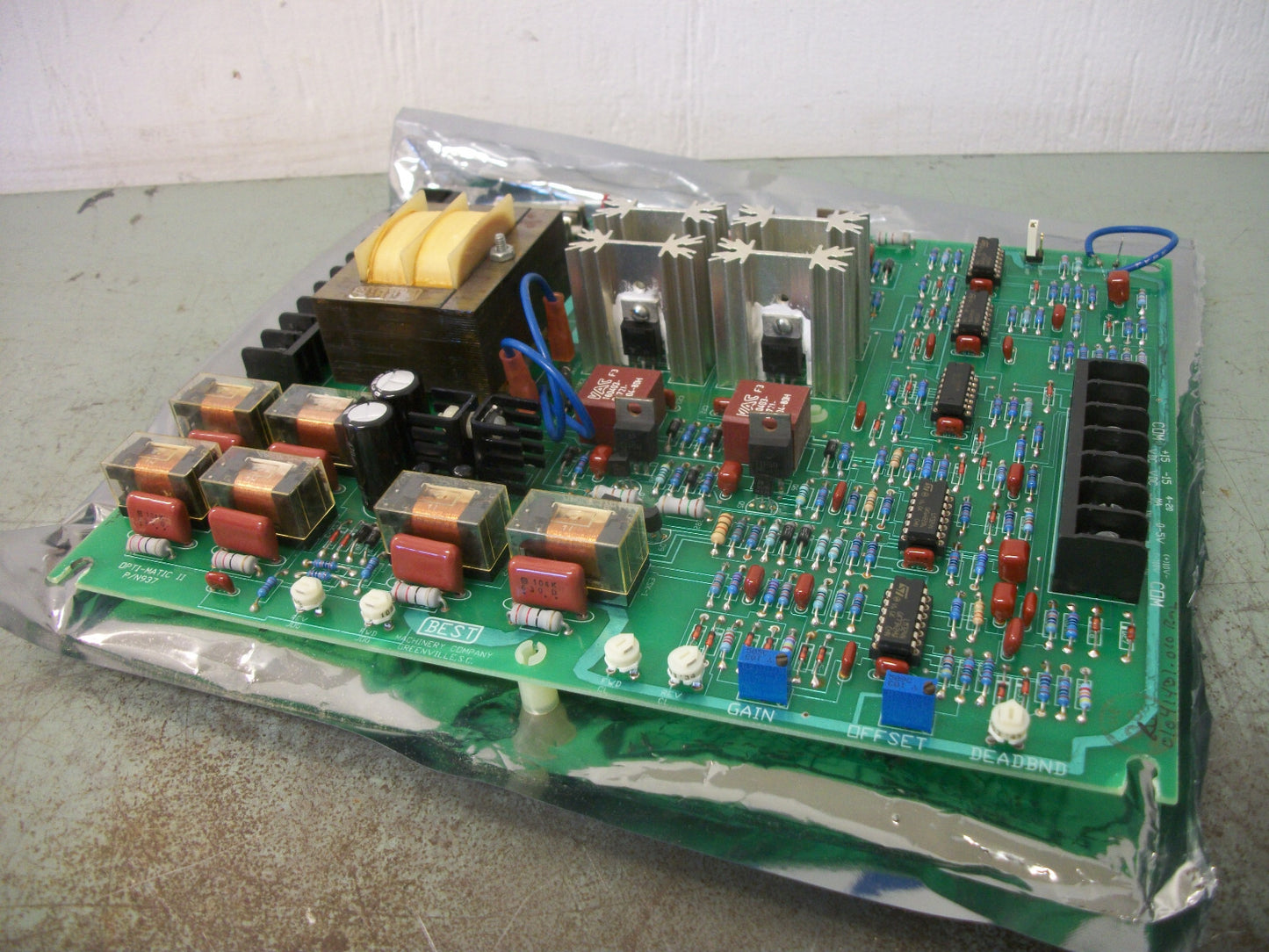 BEST MACHINERY OPTIC-MATIC II CONTROL BOARD MODEL 937
