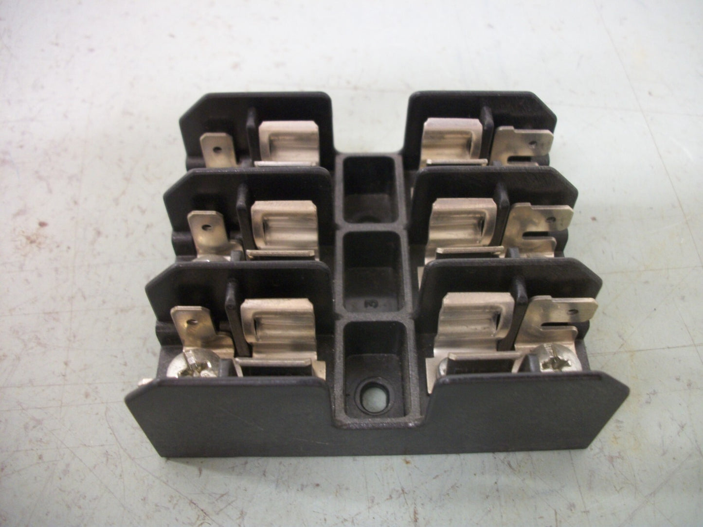 BUSSMANN FUSEHOLDER BM6033SQ 30AMP 600VOLT 3POLE