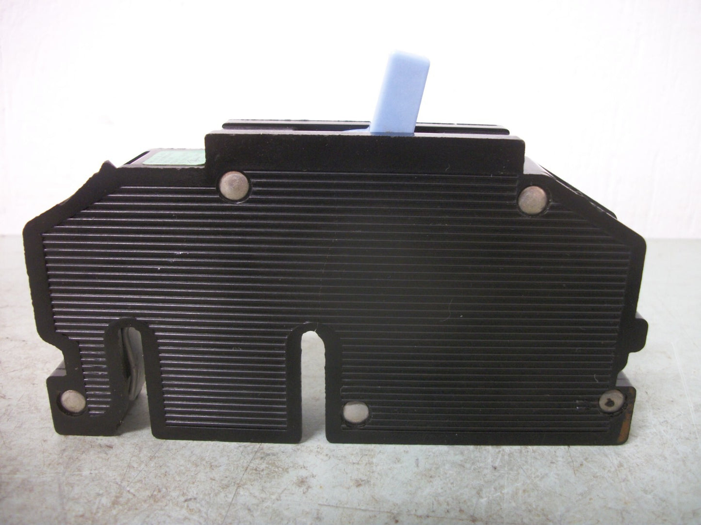 ZINSCO TYPE Q CIRCUIT BREAKER Q115 15AMP 240VOLT 1POLE BLUE TOP TERMINAL