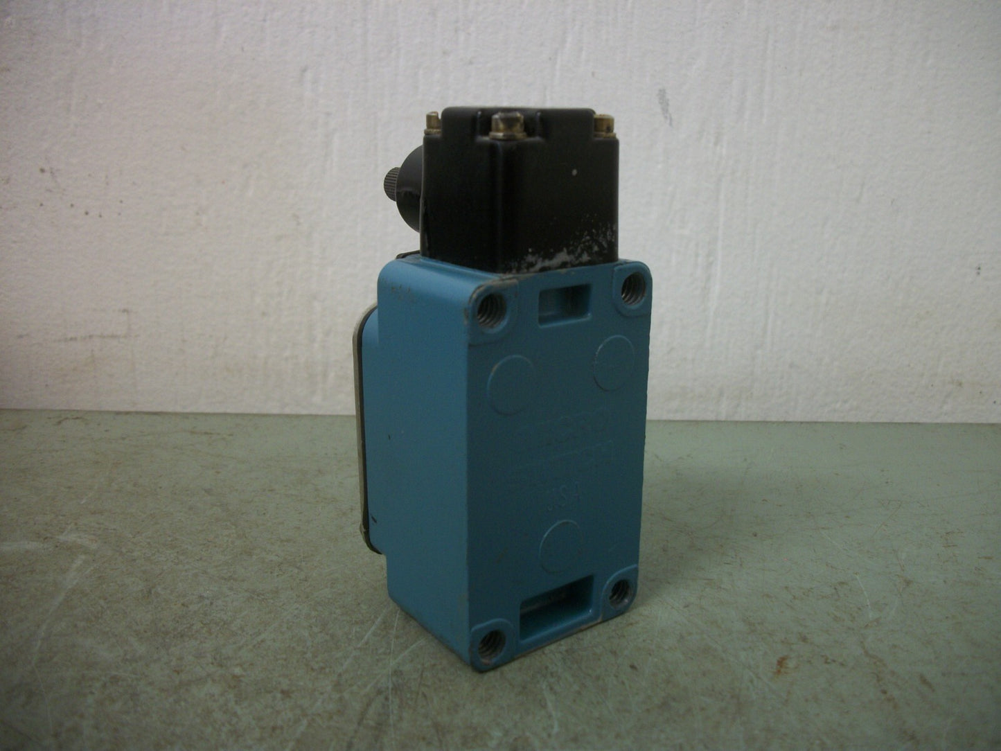 HONEYWELL MICRO SWITCH PRECISION LIMIT SWITCH 1LS59