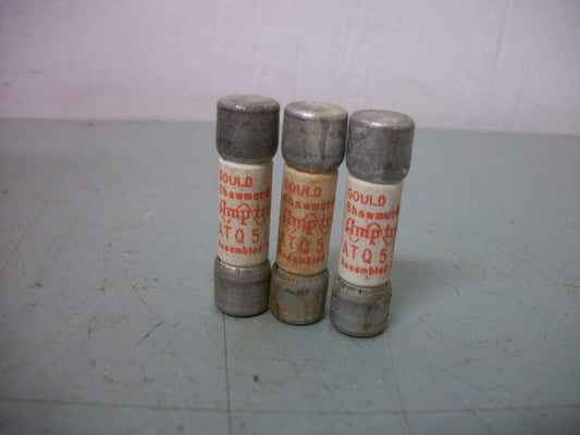 GOULD SHAWMUT LOT OF 3 AMP-TRAP FUSES ATQ5 5AMP 500VOLT