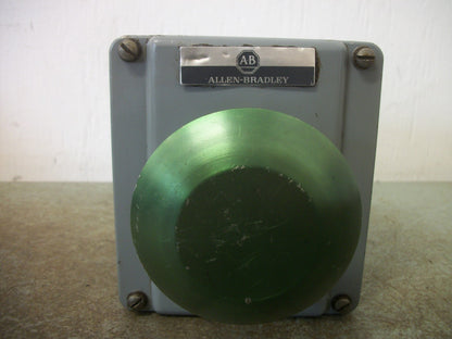 ALLEN-BRADLEY C-H GREEN MOMENTARY JUMBO MUSHROOM PUSHBUTTON 10250T33G
